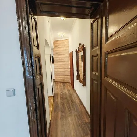 1-br Sofia